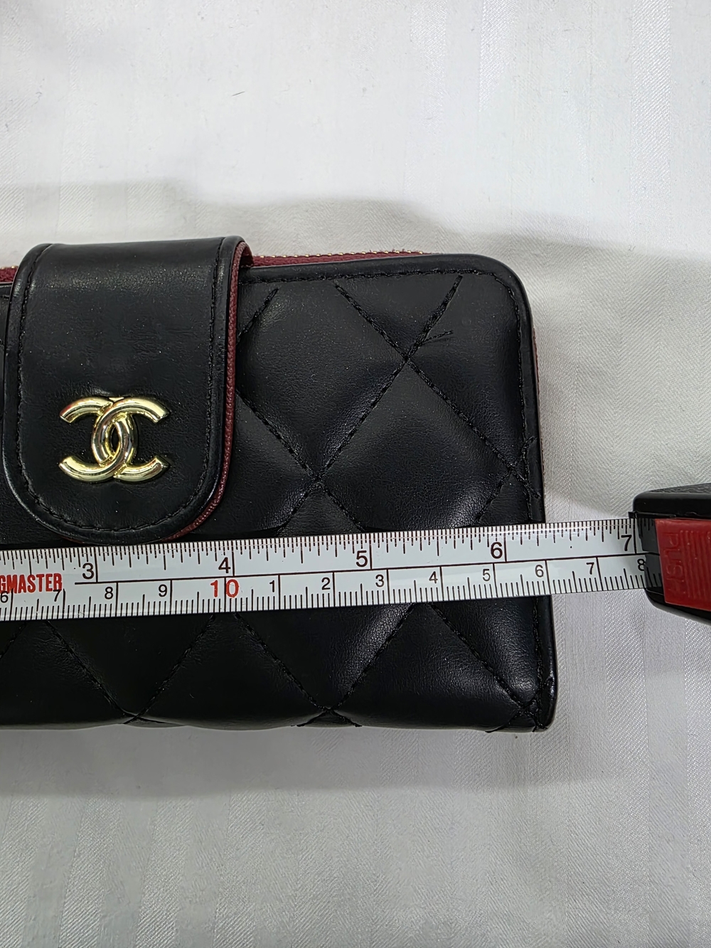 Chanel Quilted Leather Zip Wallet - Black with Gold Hardware - Picture 10 of 11